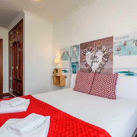 O Faro Apartments 리바데오 외부 사진