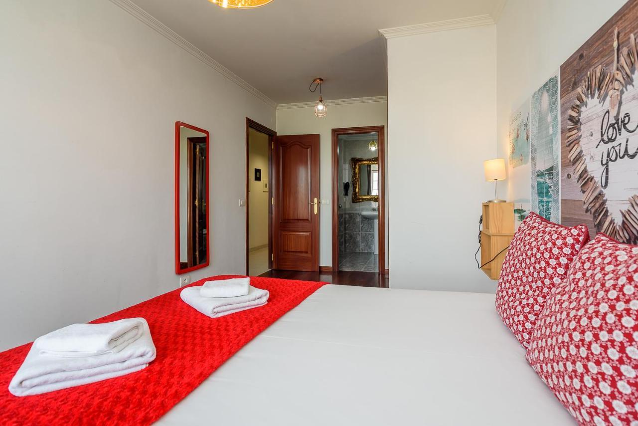 O Faro Apartments 리바데오 외부 사진
