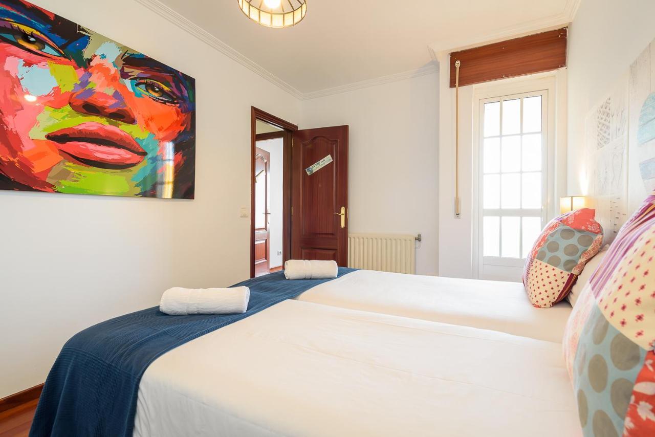 O Faro Apartments 리바데오 외부 사진