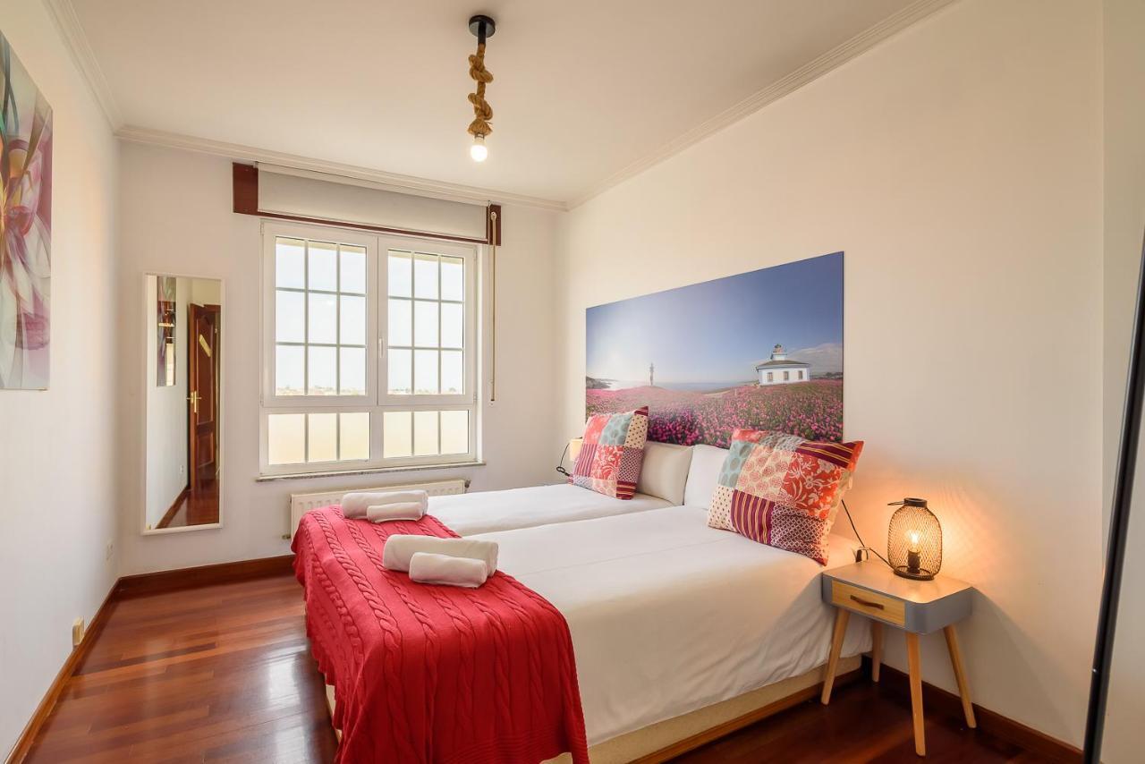 O Faro Apartments 리바데오 외부 사진