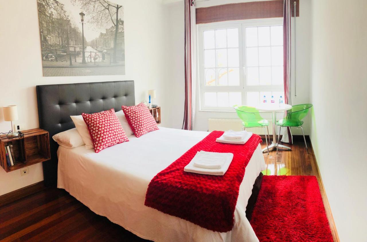 O Faro Apartments 리바데오 외부 사진